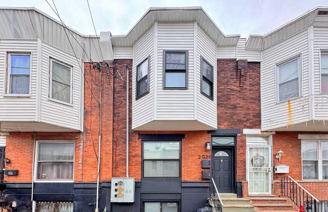 2038 MCKEAN Street unit: 2 photos photos