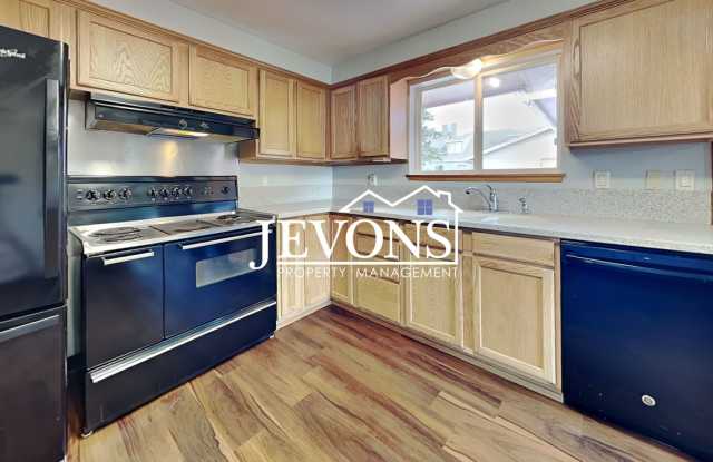 Coming soon! Cozy 3 Bedroom/1.5 Bath home in a walkable neighborhood - W/D included, attached garage and private fenced backyard photos photos