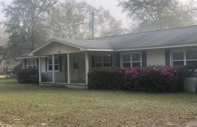 3Br 2Ba House In Crawfordville photos photos