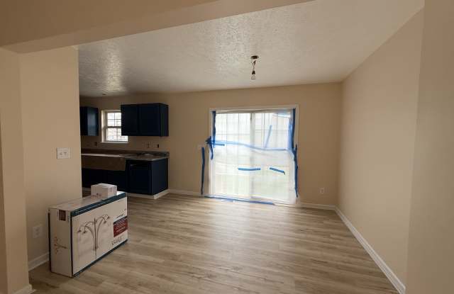 6523 Scovill Ave Gallery 2