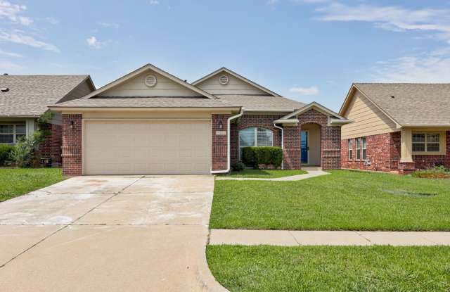 2813 Edgemere Dr - 2813 Edgemere Drive, Norman, OK 73071