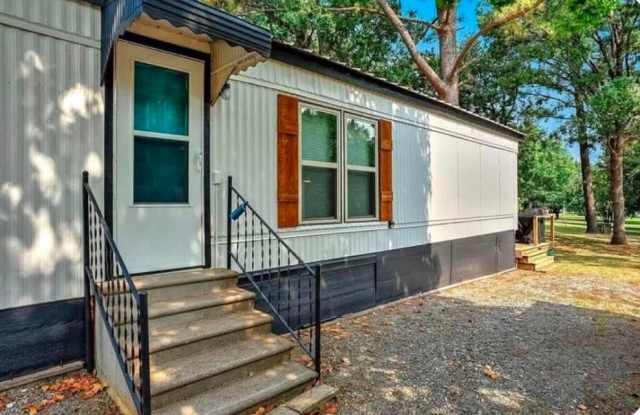 159 Oklahoma Avenue Gallery 1