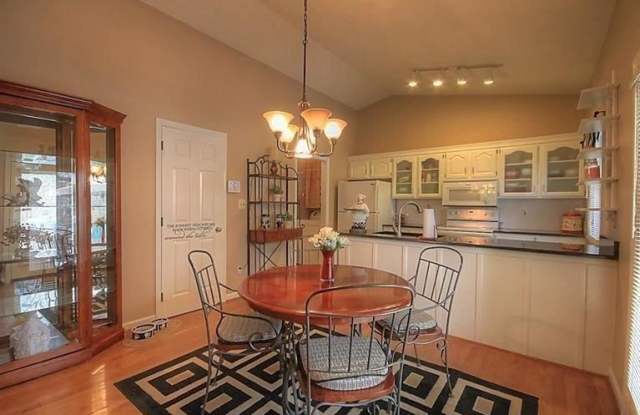 733 Dardanelles Drive Gallery 4