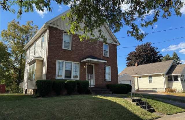 105 Pittsford Street - 105 Pittsford Street, Rochester, NY 14615