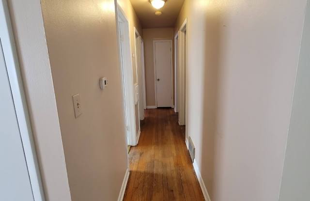 8729 West Thurston Avenue Gallery 4