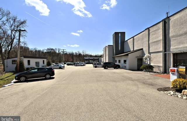2337 PHILMONT Avenue Gallery 2