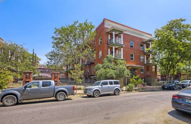 Charming 2BD/2BA Condo in Heart of Denver Gallery 1