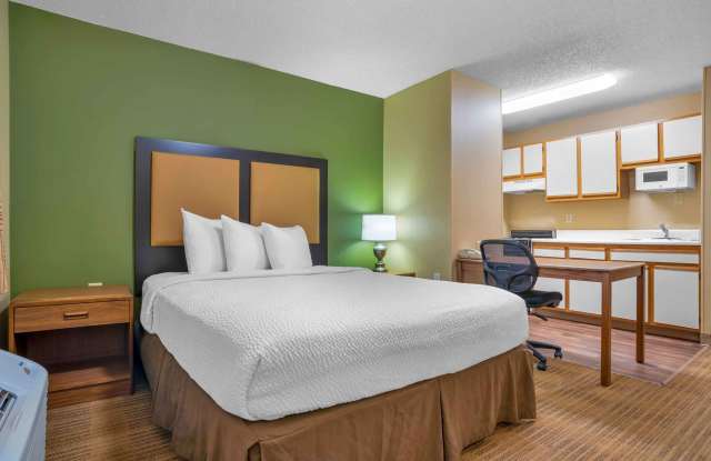 Furnished Studio - Birmingham photos photos