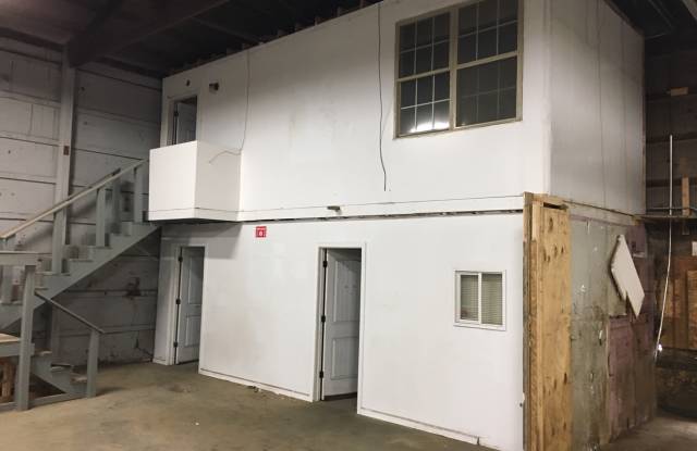 1110 E Main St. Gallery 4