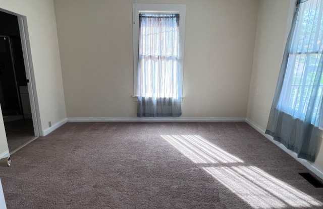 Two bedroom cottage in North Augusta photos photos