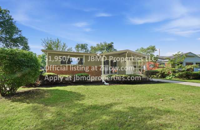 7477 Plainfield Street Gallery 2