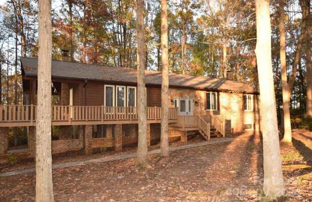 302 Cherry Street - 302 Cherry Street, High Shoals, NC 28092