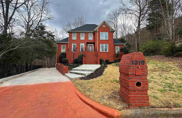 1319 Chesterfield Road SE - 1319 Chesterfield Road Southeast, Huntsville, AL 35803 1319 Chesterfield Road SE - 1319 Chesterfield Road Southeast, Huntsville, AL 35803