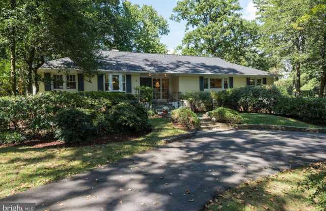 1 ARROWOOD TERRACE photos photos