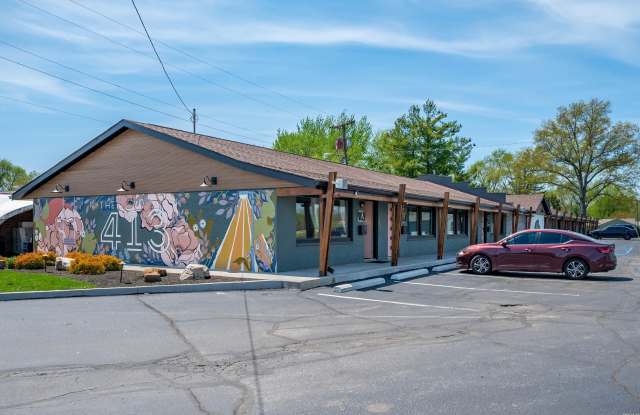 413 S Tillotson Avenue Gallery 3