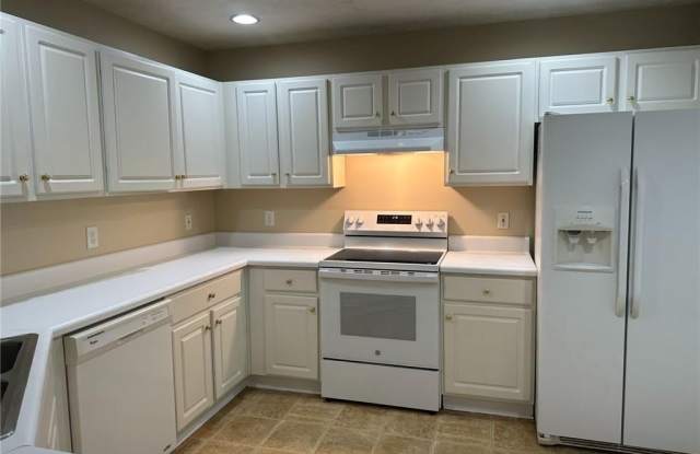 185 Weatherstone Drive Gallery 3