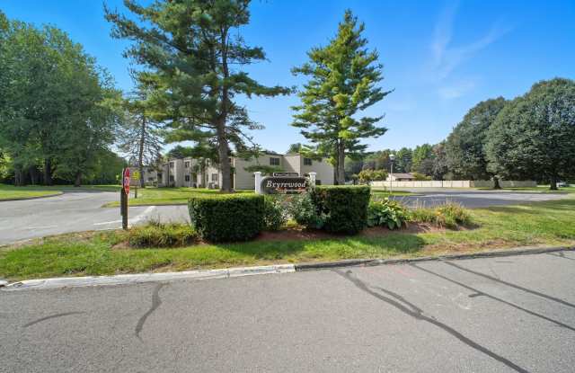 402 Twin Circle Drive unit: 402 - 402 Twin Circle Drive, South Windsor, CT 06074