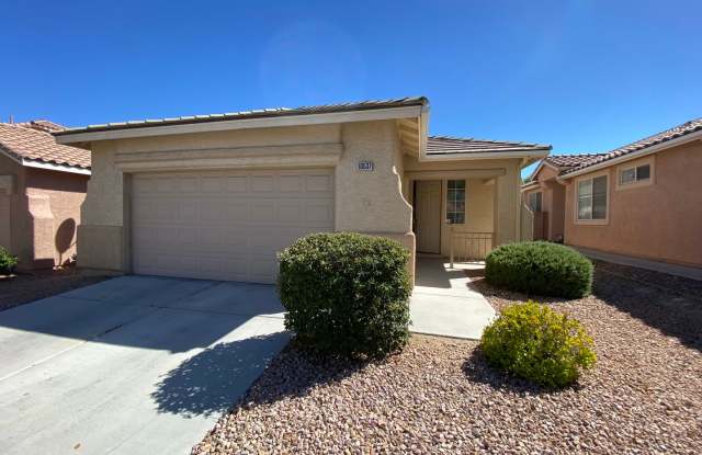 RARE SINGLE STORY IN SUMMERLIN! 3 bed, 2 bath. photos photos