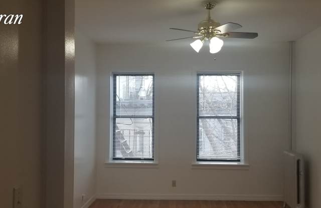 1001 Lincoln Place Gallery 2