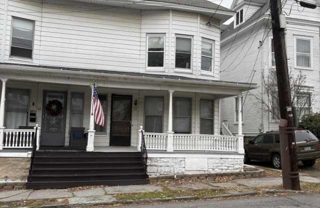 31 Washington Street - 31 Washington Street, Carbondale, PA 18407