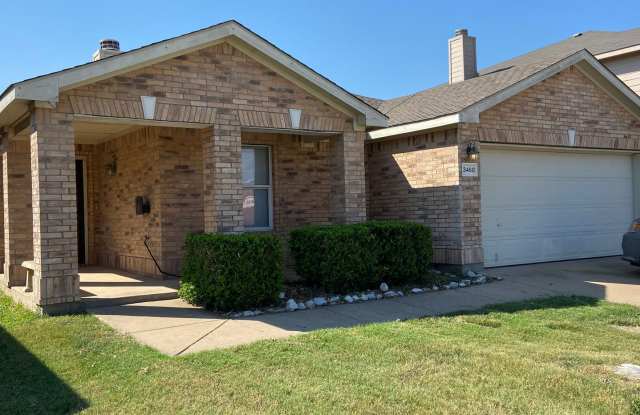 3/2/2 Roanoke Texas - 3460 Bandera Ranch Road, Fort Worth, TX 76262