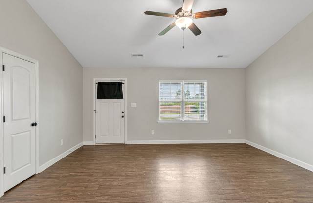 258 Breakwater Drive Gallery 4