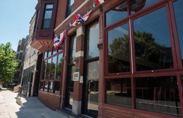 3358 N Sheffield Ave 02 - 3358 N Sheffield Ave, Chicago, IL 60657