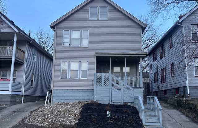 3231 W 121st Street photos photos