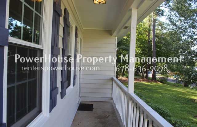 804 Marthas Drive Gallery 3