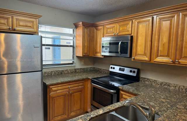 1561 Windorah Way photos photos
