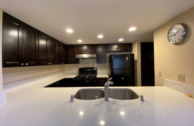 9909 Scripps Westview Way #213 Gallery 3