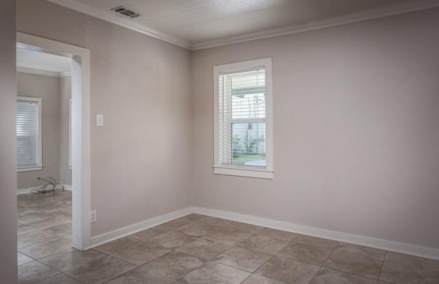 Currently occupied until August 31, 2025 photos photos