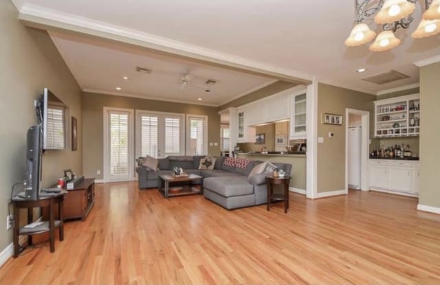 5011 Nolda Street - 5011 Nolda Street, Houston, TX 77007
