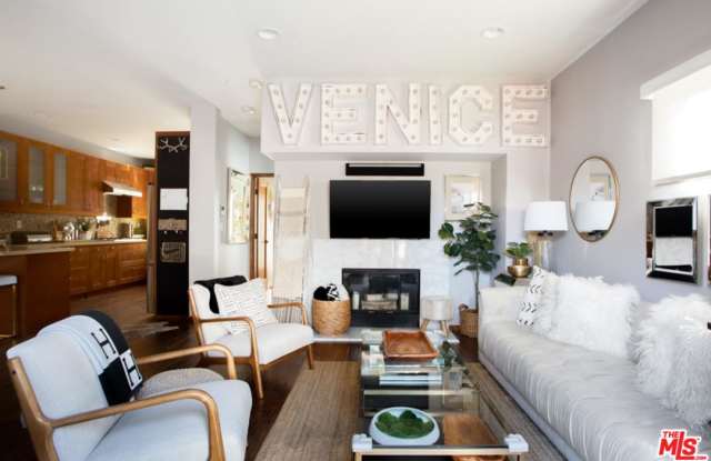 660 SAN JUAN Avenue - 660 San Juan Avenue, Los Angeles, CA 90291