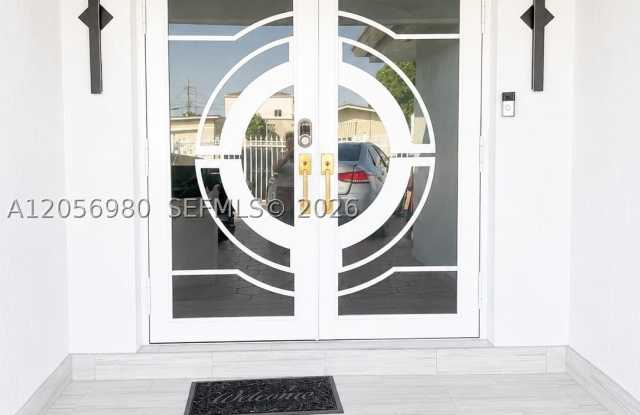 240 Tamiami Canal Rd photos photos