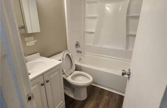 828 Spencer Ct. Gallery 3