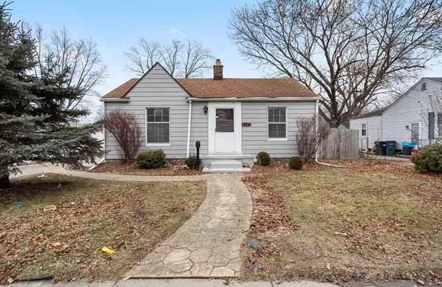 4069 GRIFFITH Avenue - 4069 Griffith Avenue, Berkley, MI 48072 4069 GRIFFITH Avenue - 4069 Griffith Avenue, Berkley, MI 48072