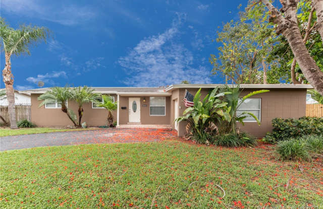15020 SW 89th Ct Gallery 2