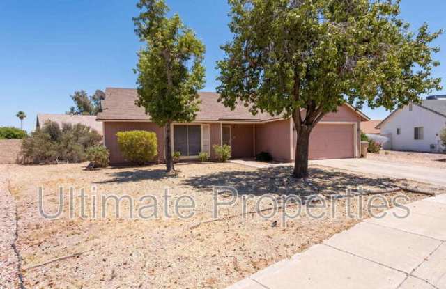 6519 N 71st Dr Gallery 1