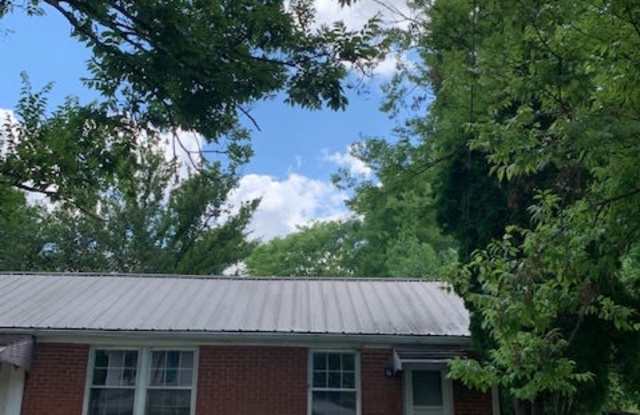 1226 McAlpine Avenue photos photos