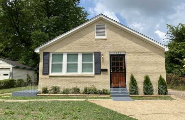 1937 State St photos photos