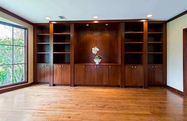 4914 Heatherbrook Drive Gallery 3