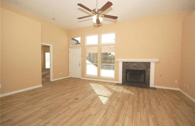 1617 Rancho Drive Gallery 3