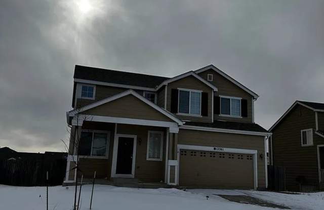 Spacious 3BR House in Peyton Gallery 1