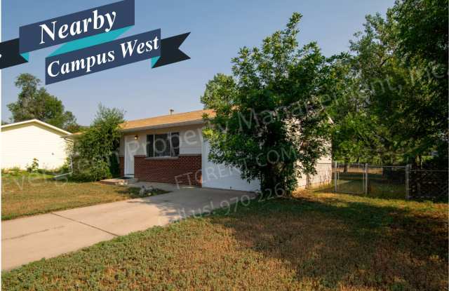 3-Bedroom Home Near Dining and Shopping Gallery 1