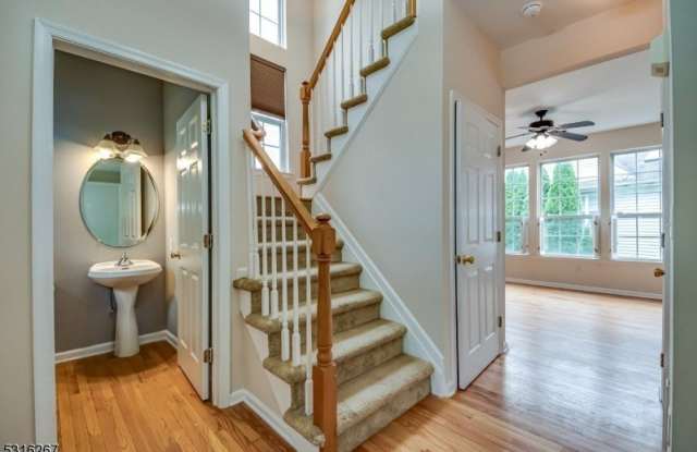 138 Winding Hill Dr Gallery 3