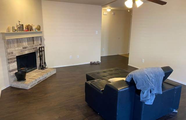 12724 Northern Pine Drive Gallery 2
