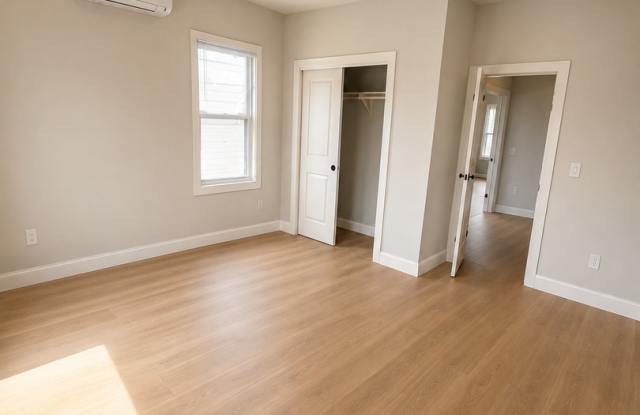 Completely Renovated 1 Bed/1 Bath in Providence! Gallery 3