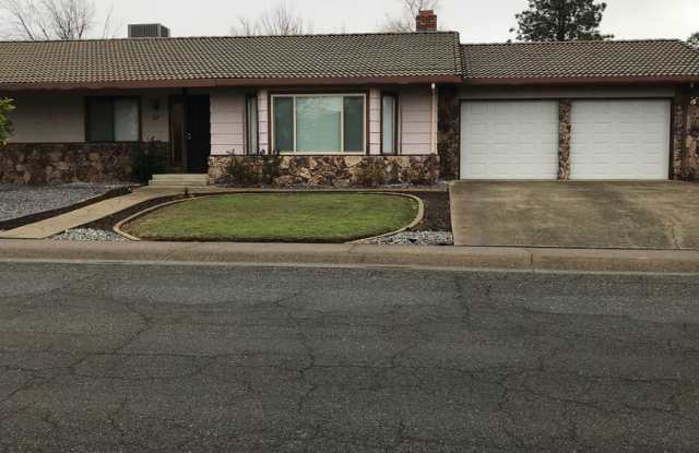 364 Rosewood Drive - 364 Rosewood Drive, Redding, CA 96003