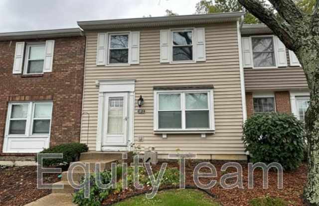 2877 Mossy Brink Court - 2877 Mossy Brink Court, Landen, OH 45039